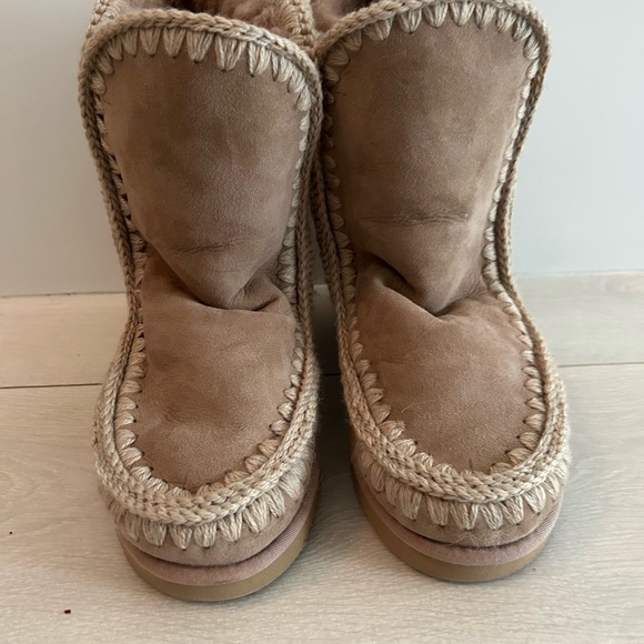 Mou Eskino 24 Sheepskin Suede Boots - Picture 2 of 9